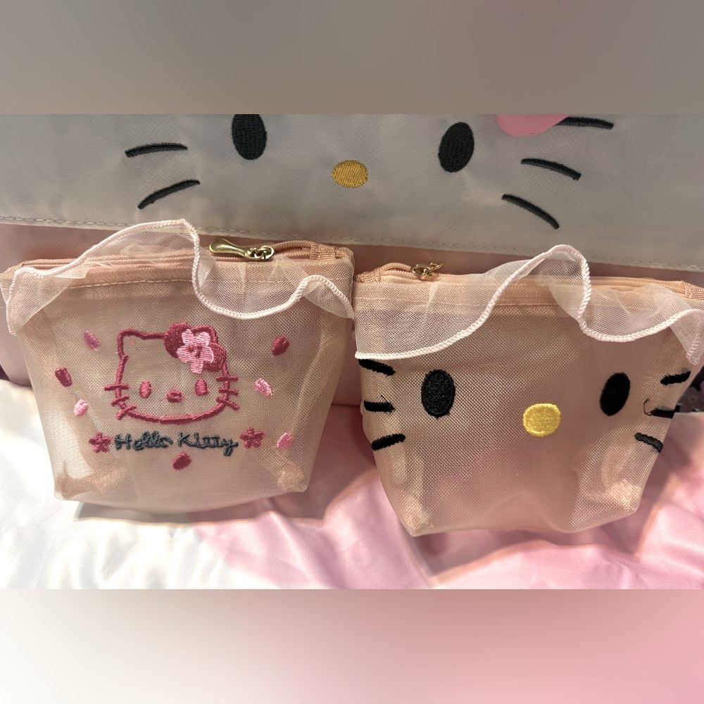 🆕 Hello Kitty Pink Mesh Pouch Set